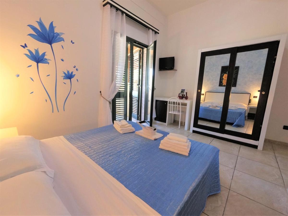 Hotel Alba Chiara Sant'Andrea Salento Zewnętrze zdjęcie