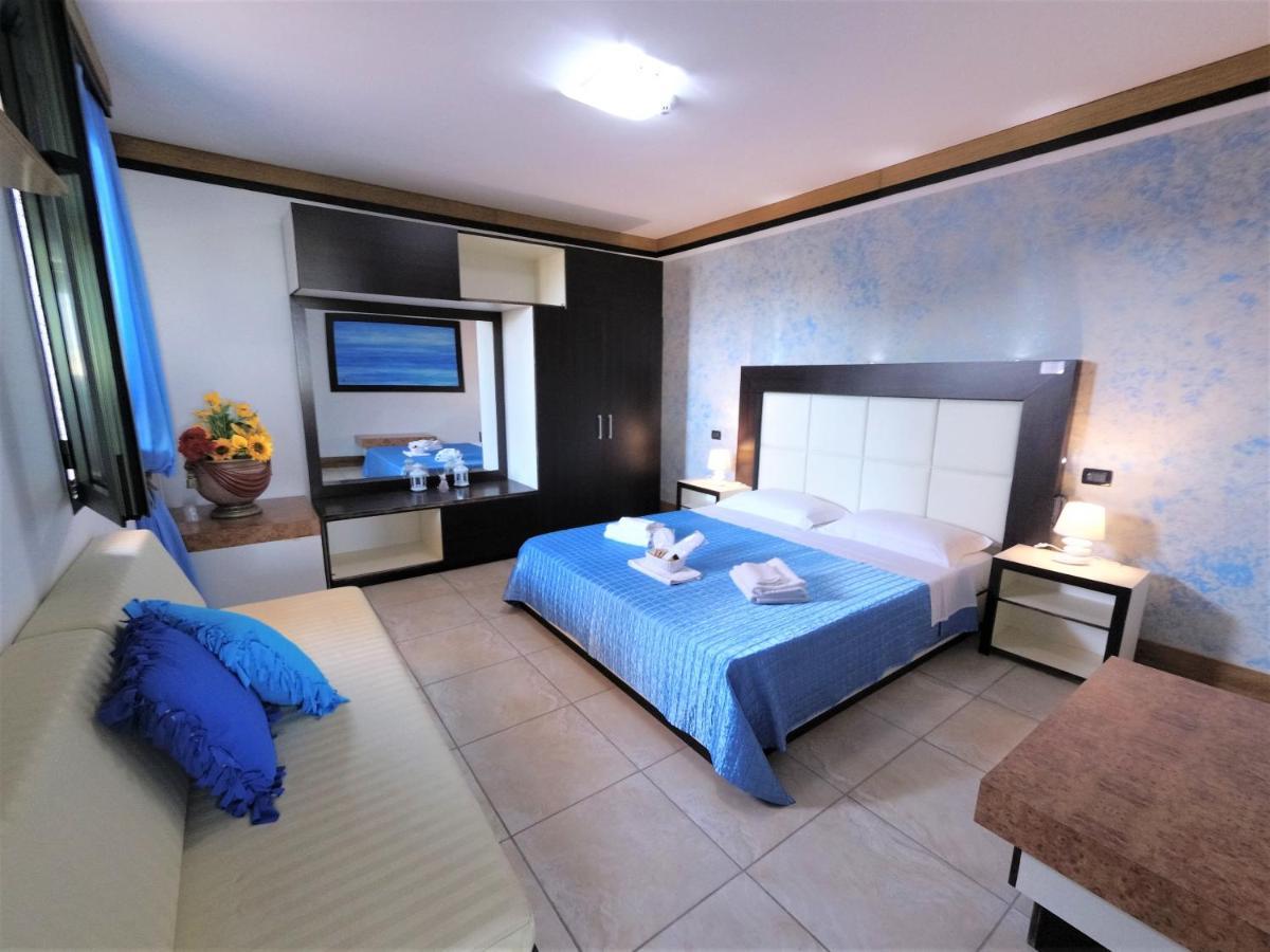Hotel Alba Chiara Sant'Andrea Salento Zewnętrze zdjęcie