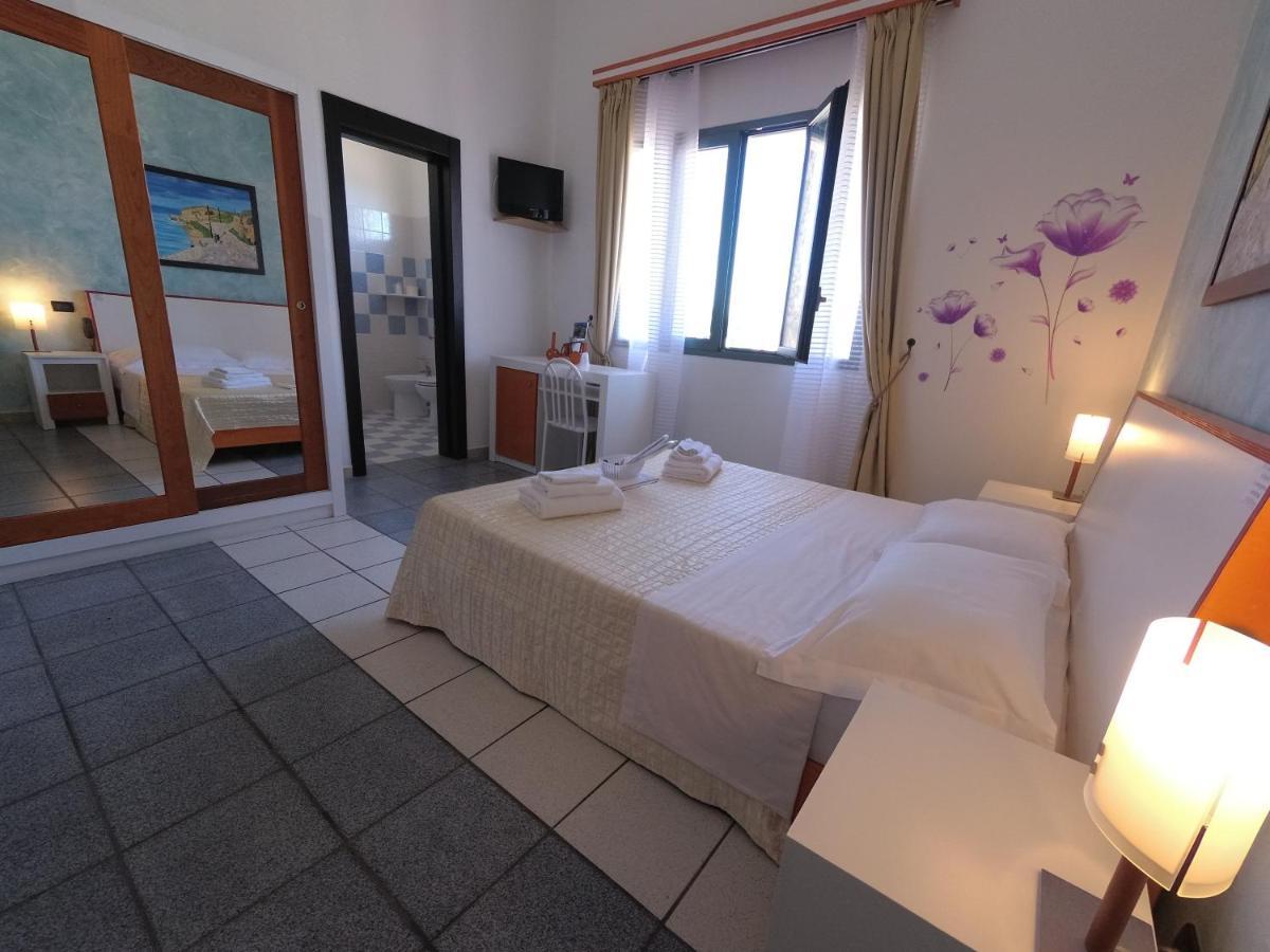 Hotel Alba Chiara Sant'Andrea Salento Zewnętrze zdjęcie